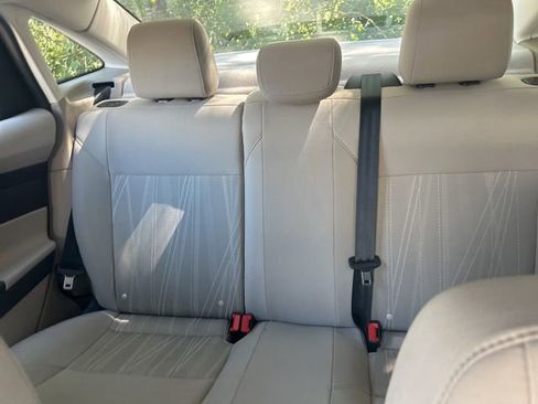 Used 2018 Ford Focus SE image 19