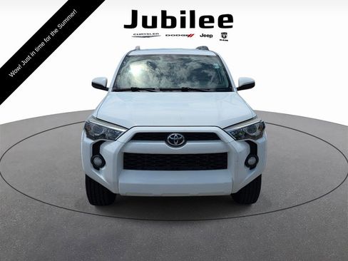 Used 2019 Toyota 4Runner SR5 RWD image 2