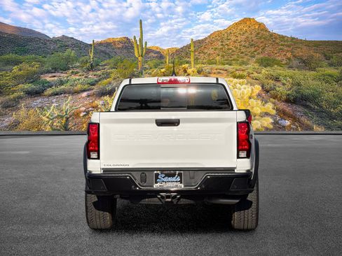 Used 2026 Chevrolet Colorado Trail Boss AWD/4WD image 9