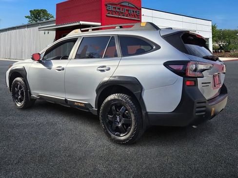 Used 2022 Subaru Outback Wilderness image 3