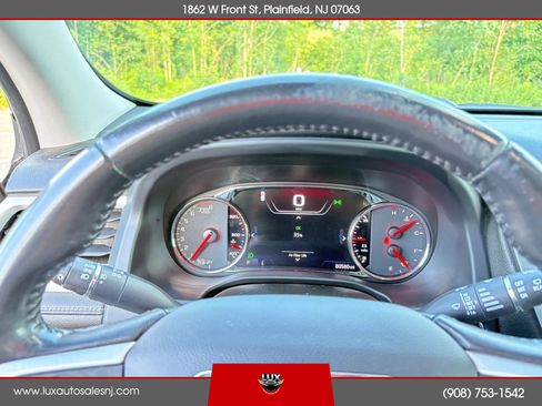 Used 2020 GMC Acadia SLT w/ Driver Alert Package II FWD image 26