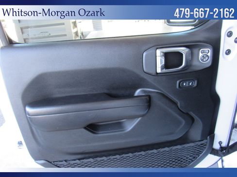 Used 2021 Jeep Wrangler Unlimited Sport image 31