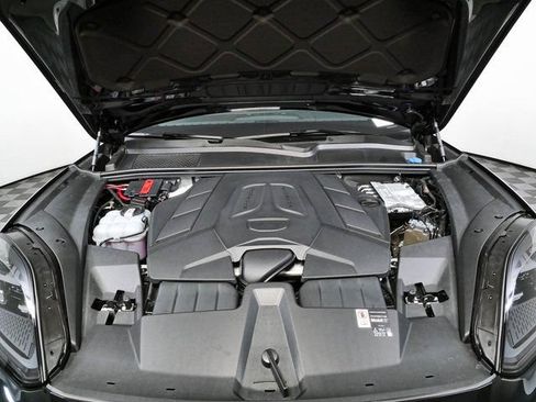 New 2026 Porsche Cayenne AWD/4WD image 34