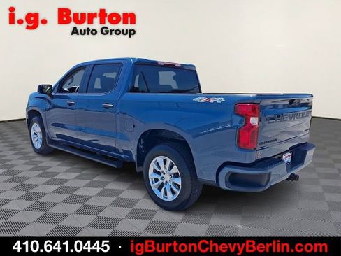 Used 2024 Chevrolet Silverado 1500 Custom w/ LPO, Dark Essentials Package AWD/4WD image 4