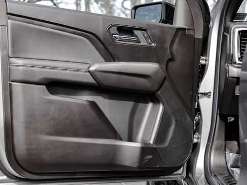 New 2026 GMC Canyon Elevation w/ Convenience Package image 16