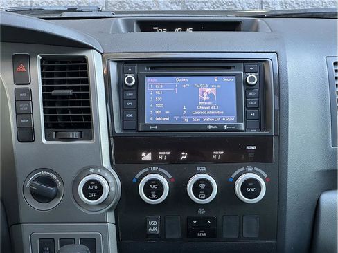 Used 2017 Toyota Sequoia SR5 image 25