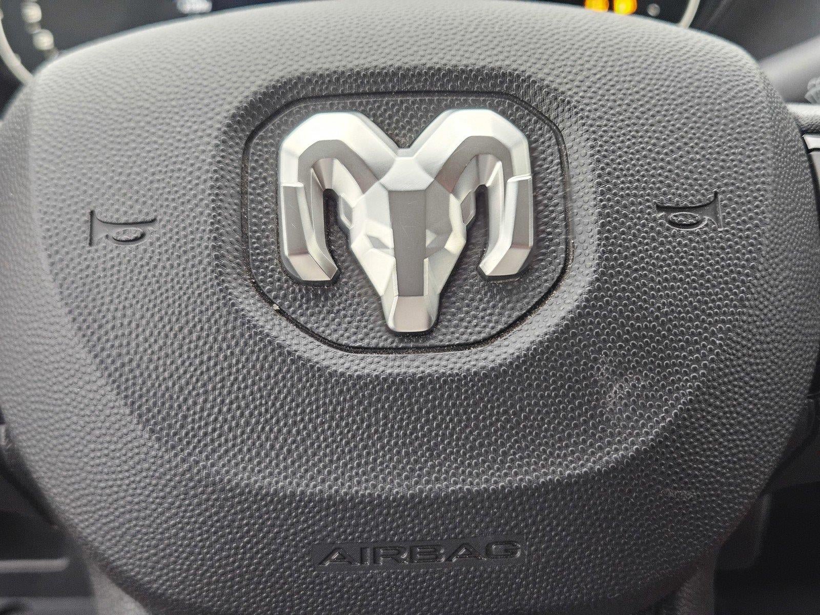 Used 2025 RAM ProMaster 2500 w/ U-Haul Equipment Group FWD image 18