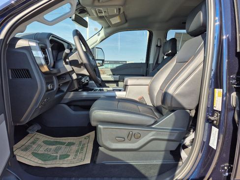 New 2025 Ford F250 Lariat w/ Black Appearance Package image 26