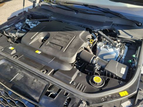 Used 2021 Land Rover Range Rover Sport HST image 11