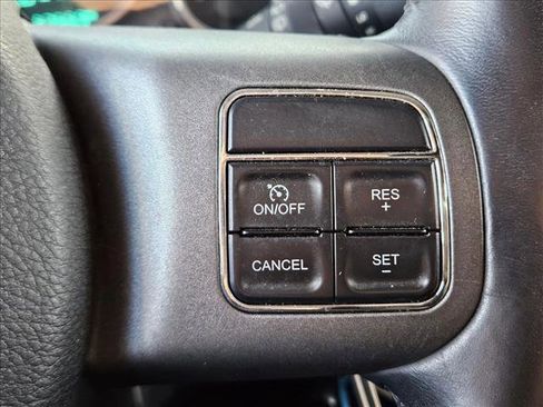 Used 2017 Jeep Wrangler Unlimited Sport image 11