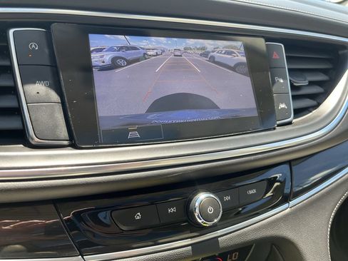 Used 2023 Buick Enclave Essence w/ Experience Buick Package AWD/4WD image 17