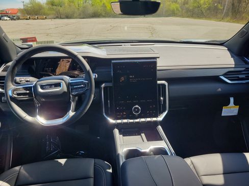 New 2026 GMC Acadia Elevation w/ Black Edition AWD/4WD image 3