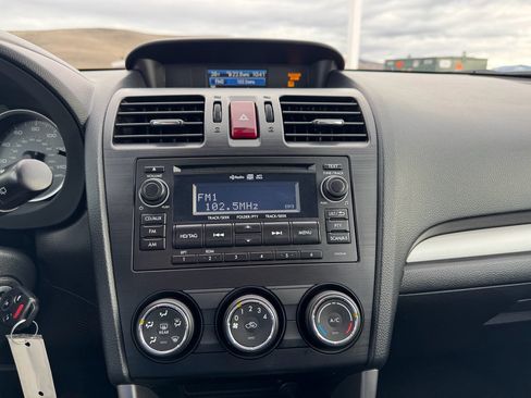 Used 2014 Subaru Forester 2.5i Premium w/ All-Weather Package image 20