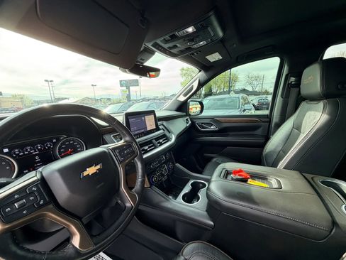 Used 2021 Chevrolet Tahoe High Country w/ Premium Package AWD/4WD image 12