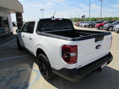 New 2026 Ford Maverick Lariat w/ Black Appearance Package AWD/4WD image 7