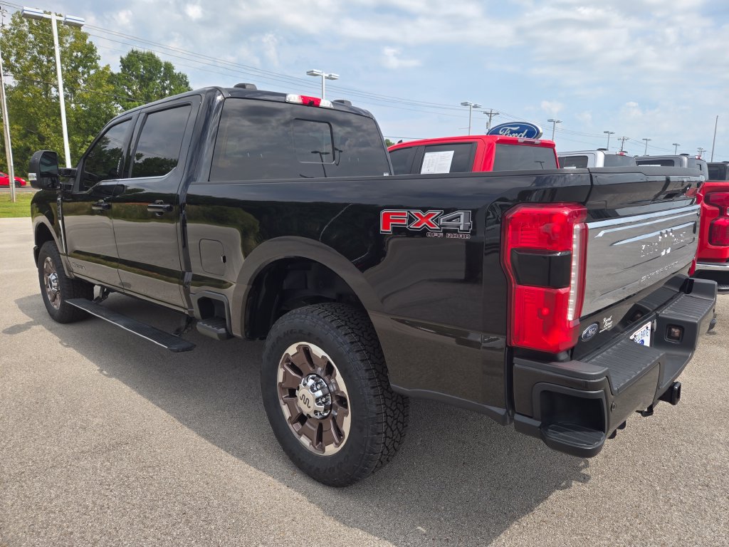 Used 2024 Ford F250 King Ranch AWD/4WD image 3