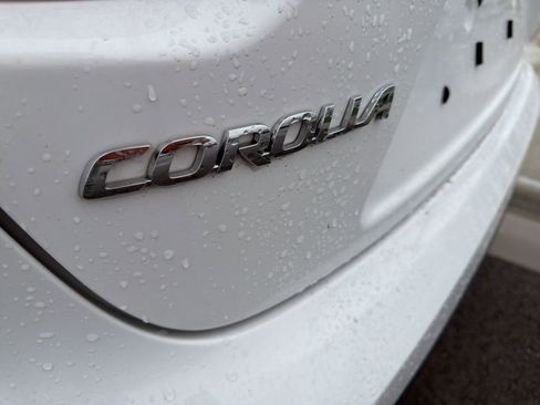 Used 2023 Toyota Corolla LE image 4