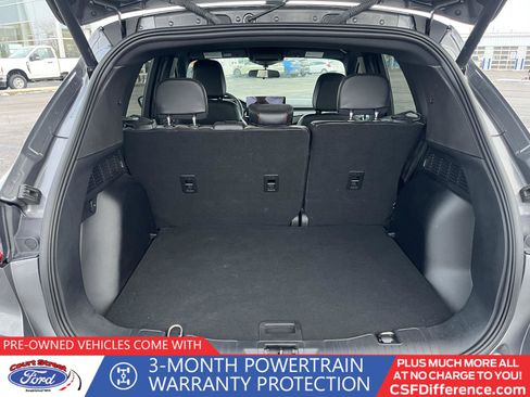 Used 2023 Ford Escape ST-Line Select w/ Tech Pack #2 image 9