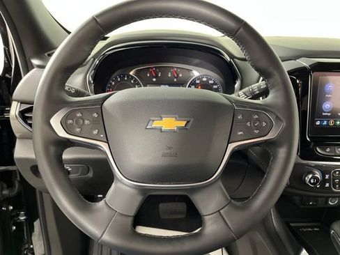 Used 2023 Chevrolet Traverse LT AWD/4WD image 21