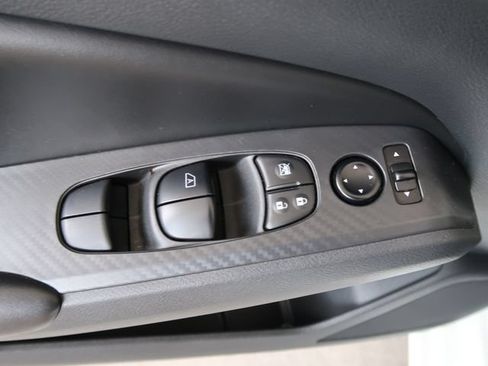 Used 2023 Nissan Altima 2.5 S FWD image 13