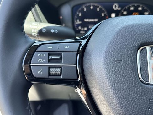 New 2026 Honda CR-V EX-L image 16