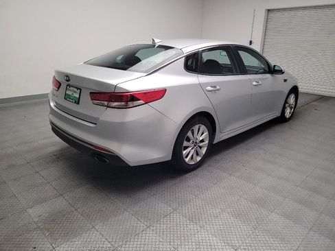 Used 2017 Kia Optima LX w/ Option Group 014 image 9