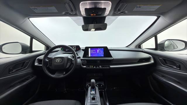 Used 2025 Toyota Prius LE FWD image 26