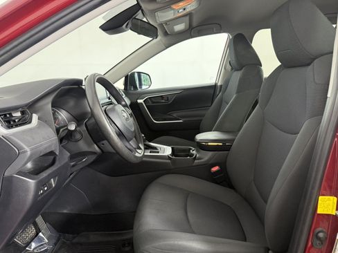 Used 2019 Toyota RAV4 LE w/ All Weather Liner Package AWD/4WD image 14