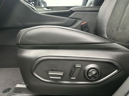 New 2026 Jeep Grand Cherokee Altitude image 16