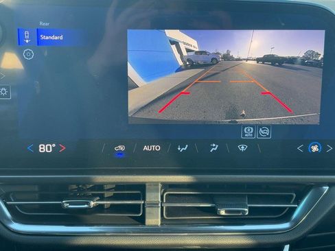 New 2026 Chevrolet Equinox EV LT image 43