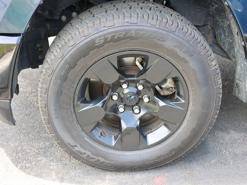 Used 2022 RAM 1500 Big Horn AWD/4WD image 10