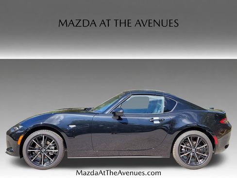 New 2026 MAZDA MX-5 Miata RF Grand Touring RWD image 36