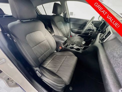 Used 2019 Kia Sportage LX FWD image 27