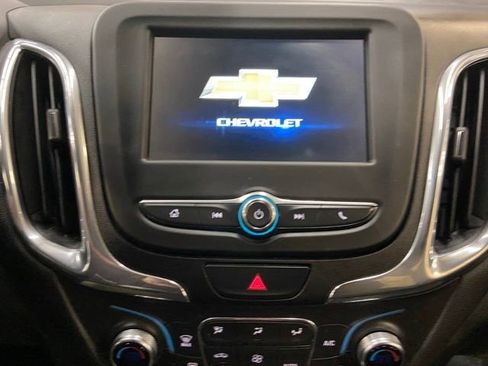 Used 2019 Chevrolet Equinox LT FWD image 6