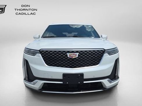 New 2025 Cadillac XT6 Premium Luxury w/ Platinum Package AWD/4WD image 2