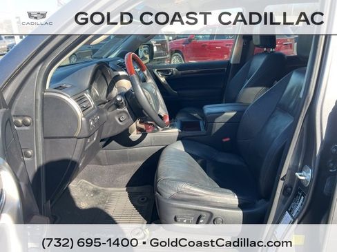 Used 2015 Lexus GX 460 image 15
