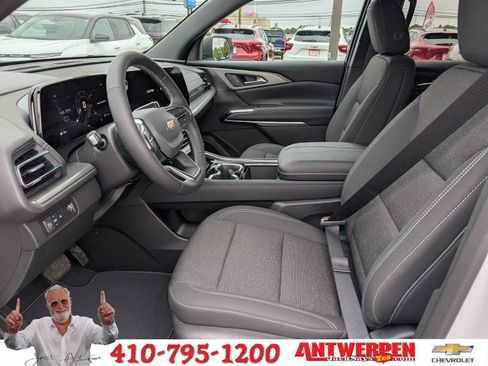 New 2026 Chevrolet Traverse LT w/ Driver Confidence Package image 15