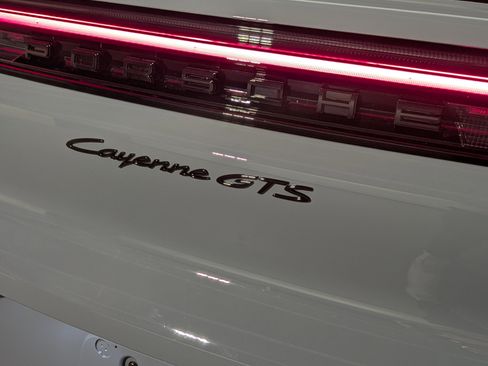 New 2026 Porsche Cayenne GTS AWD/4WD image 16