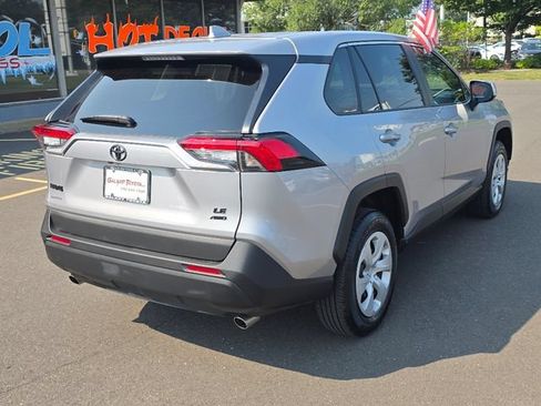 Used 2025 Toyota RAV4 LE AWD/4WD image 6