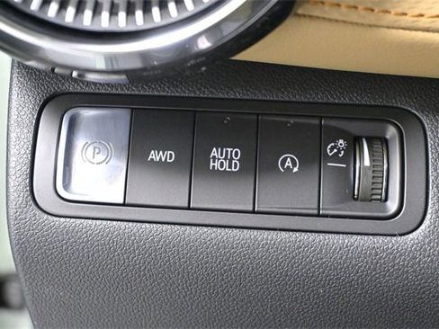 New 2026 Chevrolet Equinox ACTIV w/ Convenience Package III image 18