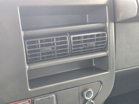 New 2025 GMC Savana 2500 Extended w/ Driver Convenience Package image 13