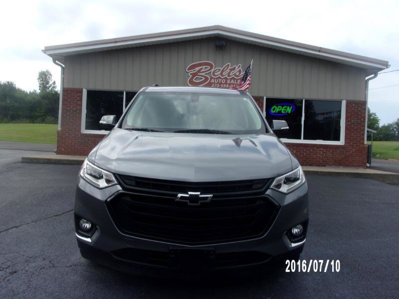 Used 2020 Chevrolet Traverse LT w/ LPO, Black Accent Package AWD/4WD image 2