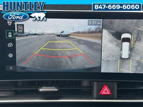 Used 2025 Kia Carnival SX w/ SX Dark Edition Package FWD image 31