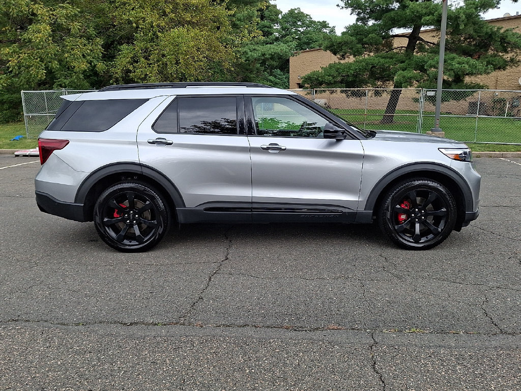 Certified 2021 Ford Explorer ST w/ Equipment Group 401A AWD/4WD image 10