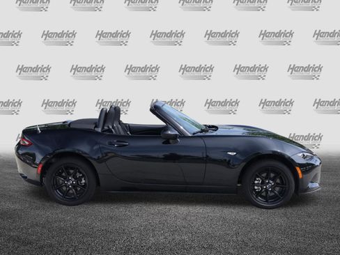 Used 2023 MAZDA MX-5 Miata Sport image 10