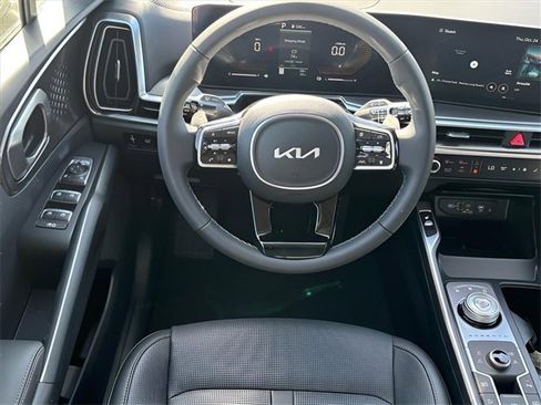 New 2025 Kia Sorento EX image 5