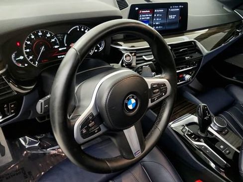 Used 2018 BMW 530e w/ M Sport Package 2 RWD image 47