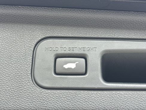 Certified 2023 Honda Odyssey Elite image 18