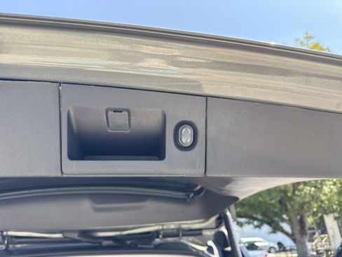 Used 2017 GMC Yukon Denali w/ Open Road Package image 41