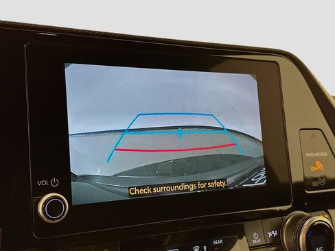Used 2025 Toyota Highlander XSE AWD/4WD image 23
